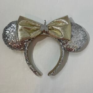 Disney Parks Minnie Ears Silver Sequins Headband with‎ Gold Bow Diamond Castle